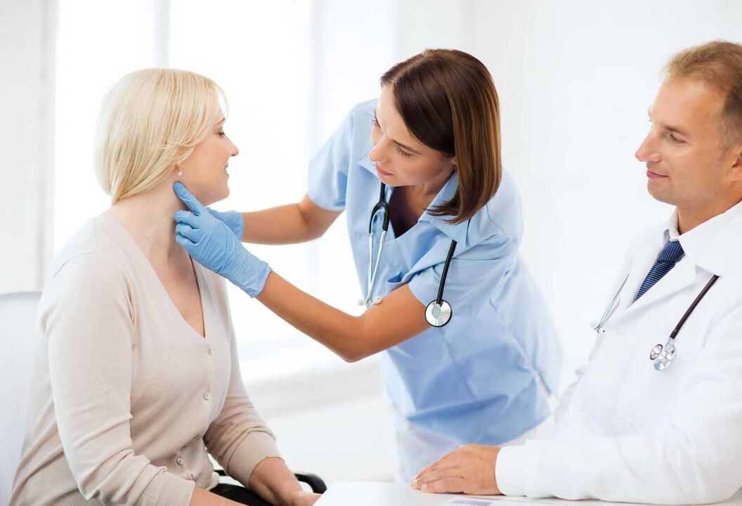La consultazione endocrinologa aiuterà a identificare il diabete non alichard